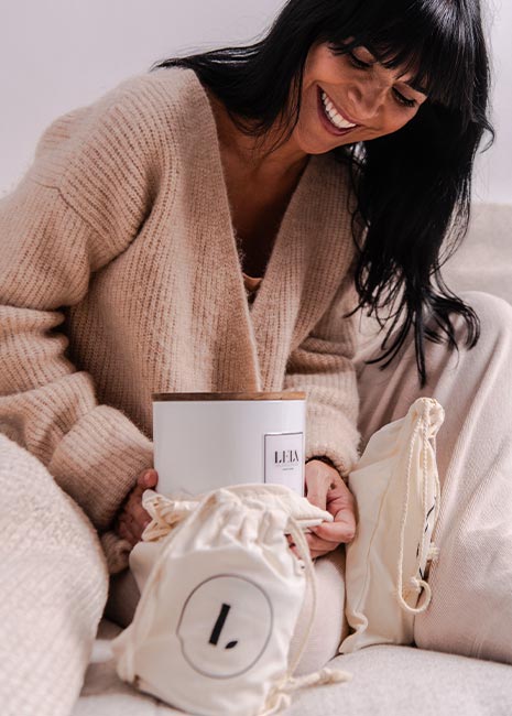 Maria Del Rio et ses 2 bougies Origines